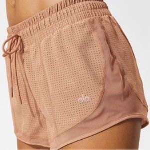 Alo Yoga Frame Runner Shorts